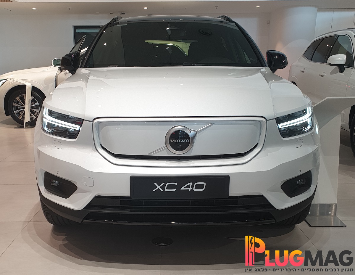 וולוו XC40 חשמלית